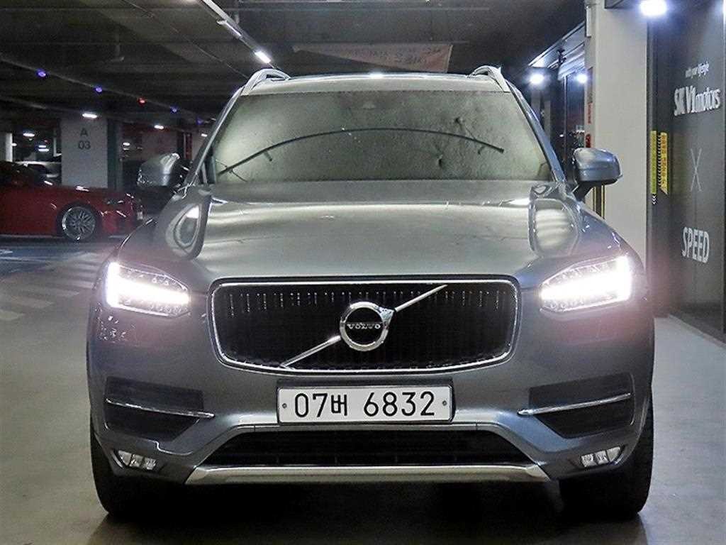 볼보 XC90 XC90 2세대 2.0 T6 AWD 모멘텀 이미지 2
