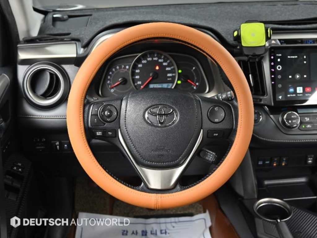 토요타 라브4 2.5 4WD 이미지 13