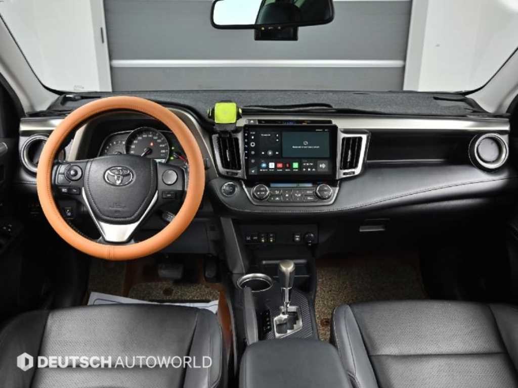 토요타 라브4 2.5 4WD 이미지 7