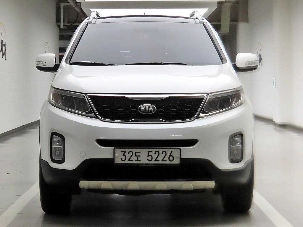 기아 쏘렌토 뉴 쏘렌토 R 2WD 2.0 TLX 스페셜 이미지 1