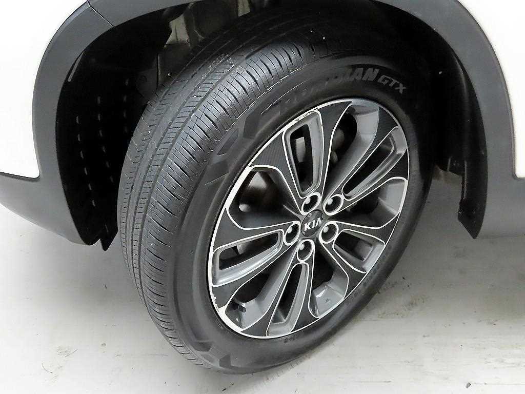 기아 쏘렌토 뉴 쏘렌토 R 2WD 2.0 TLX 스페셜 이미지 19