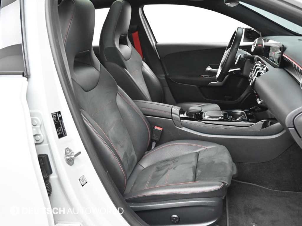 벤츠 A 클래스 A클래스 W177 AMG A45 4MATIC+ 해치백 이미지 10