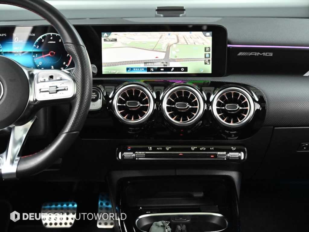 벤츠 A 클래스 A클래스 W177 AMG A45 4MATIC+ 해치백 이미지 14
