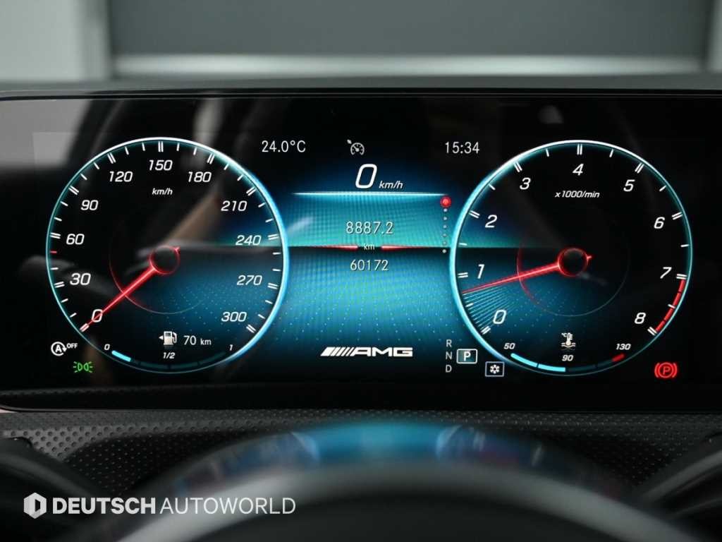 벤츠 A 클래스 A클래스 W177 AMG A45 4MATIC+ 해치백 이미지 8