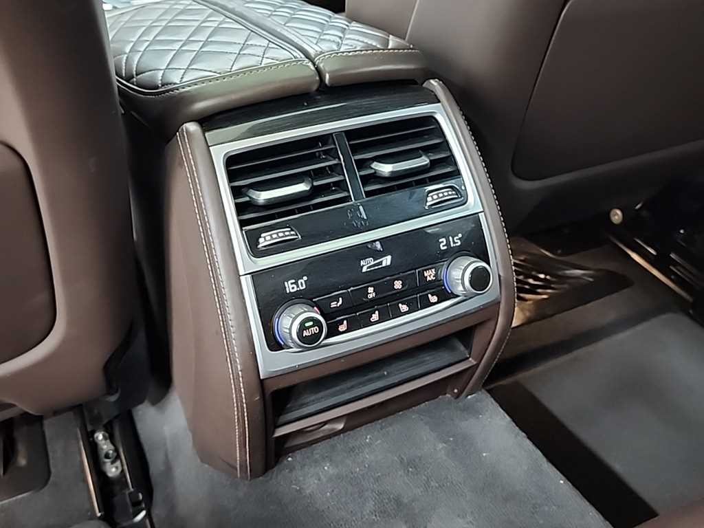 BMW 7시리즈 7시리즈 (G11) 730d xDrive M 스포츠 이미지 13