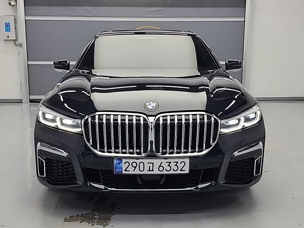 BMW 7시리즈 7시리즈 (G11) 730d xDrive M 스포츠 이미지 2