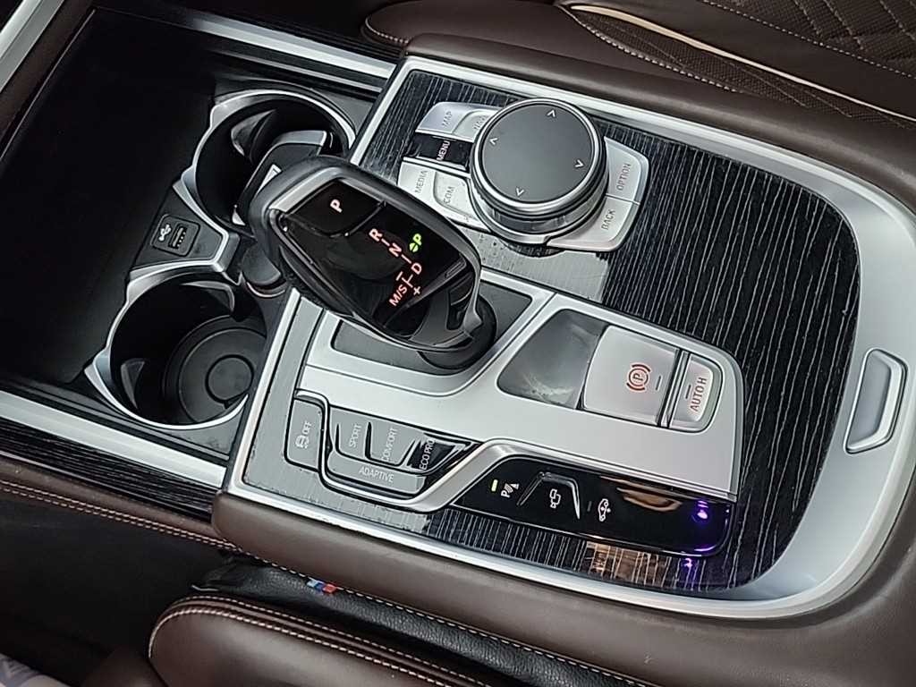 BMW 7시리즈 7시리즈 (G11) 730d xDrive M 스포츠 이미지 8