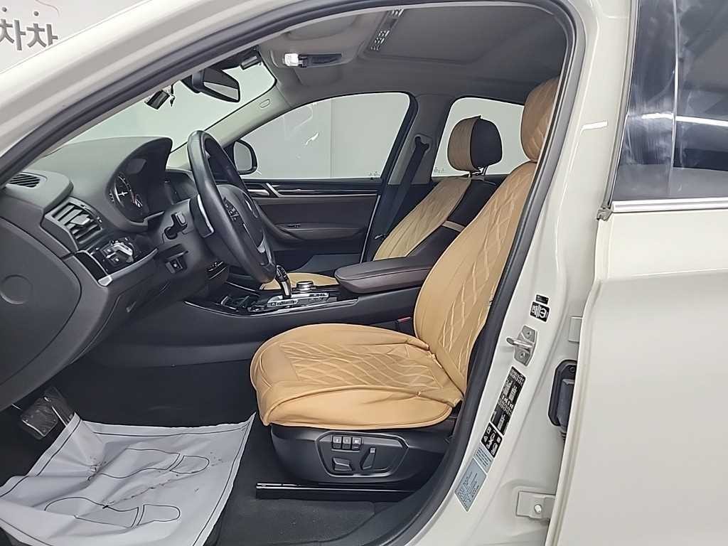 BMW X4 X4 (F26) xDrive 20d 이미지 11
