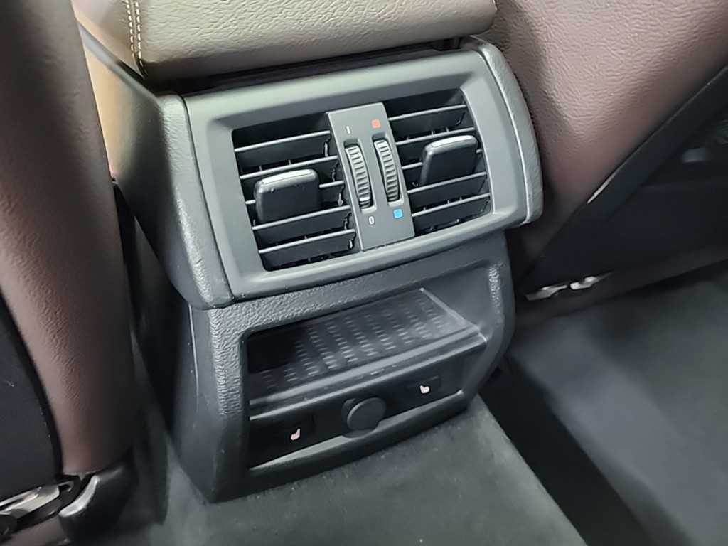 BMW X4 X4 (F26) xDrive 20d 이미지 13