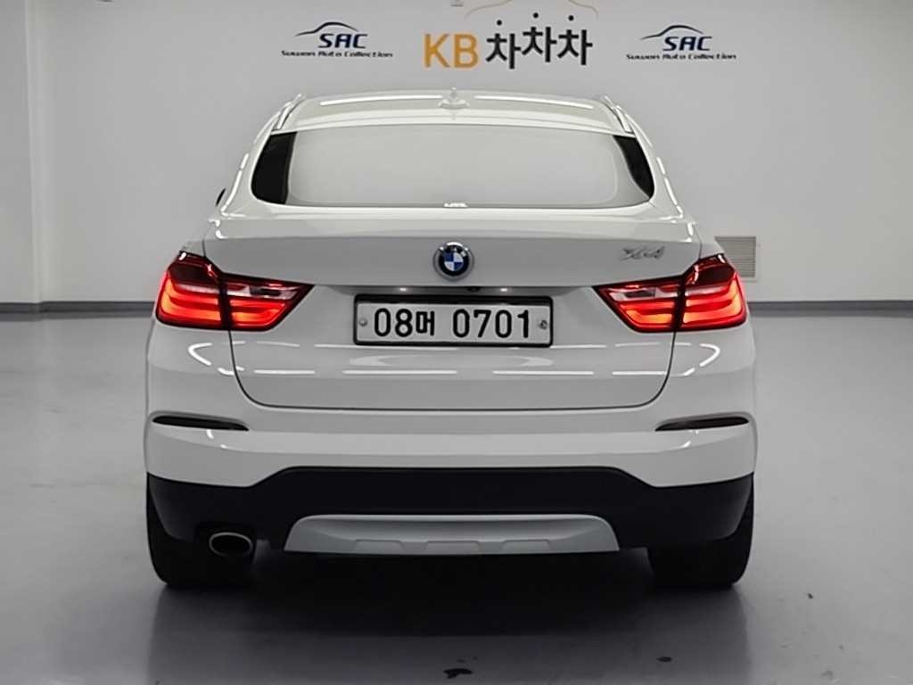 BMW X4 X4 (F26) xDrive 20d 이미지 3