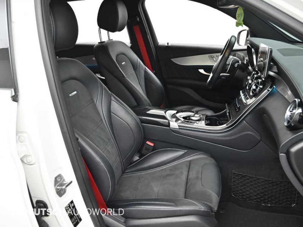 벤츠 GLC 클래스 GLC클래스 X253 AMG GLC 63 4MATIC+ 이미지 10