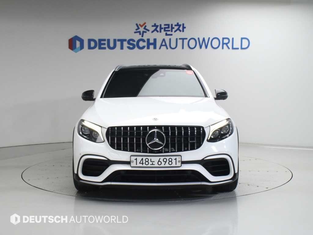 벤츠 GLC 클래스 GLC클래스 X253 AMG GLC 63 4MATIC+ 이미지 3