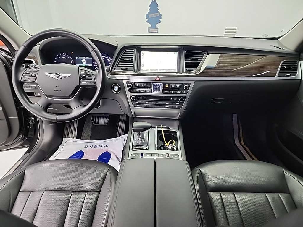 제네시스 G80 2.2D AWD 프리미엄 럭셔리 이미지 8