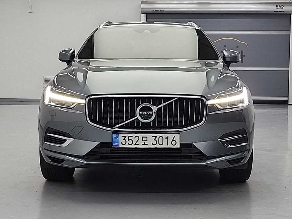 볼보 XC60 XC60(2세대) T8 AWD 인스크립션 이미지 1
