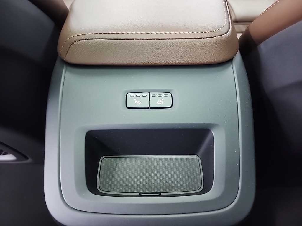 볼보 XC60 XC60(2세대) T8 AWD 인스크립션 이미지 13