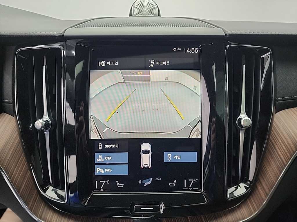 볼보 XC60 XC60(2세대) T8 AWD 인스크립션 이미지 16