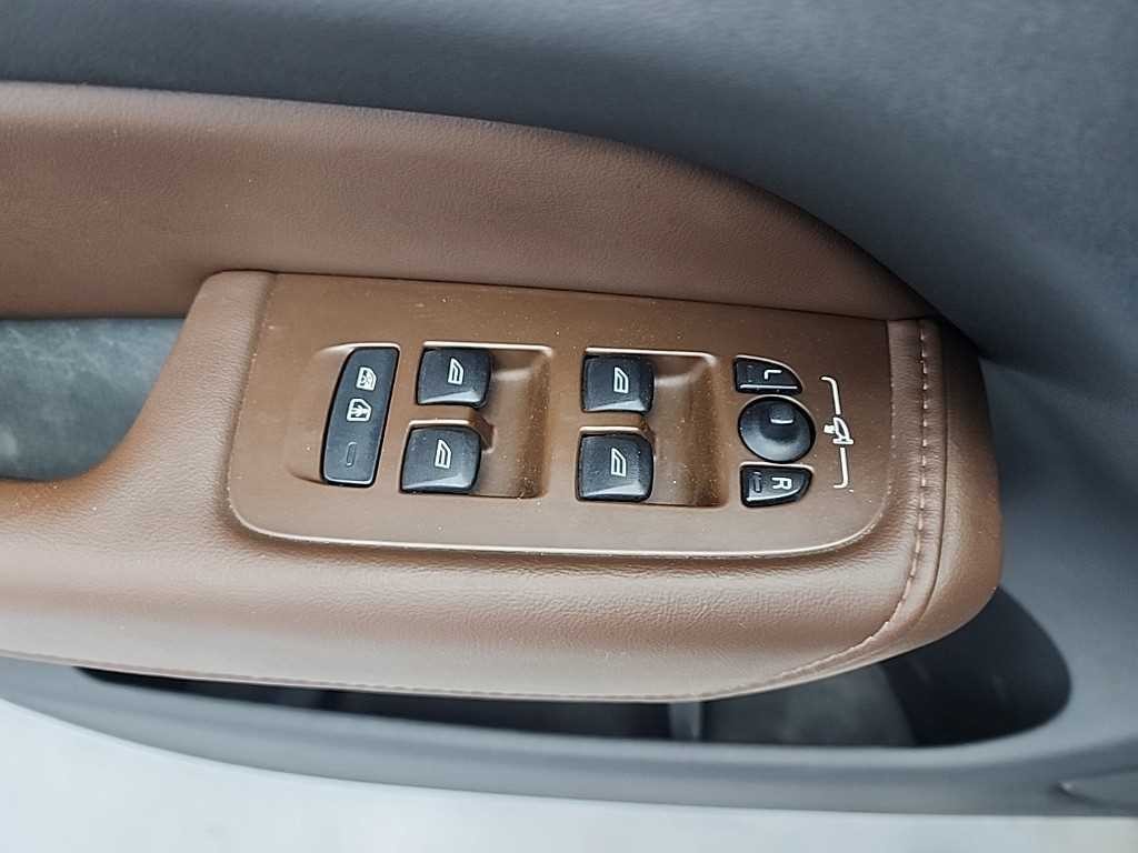 볼보 XC60 XC60(2세대) T8 AWD 인스크립션 이미지 17