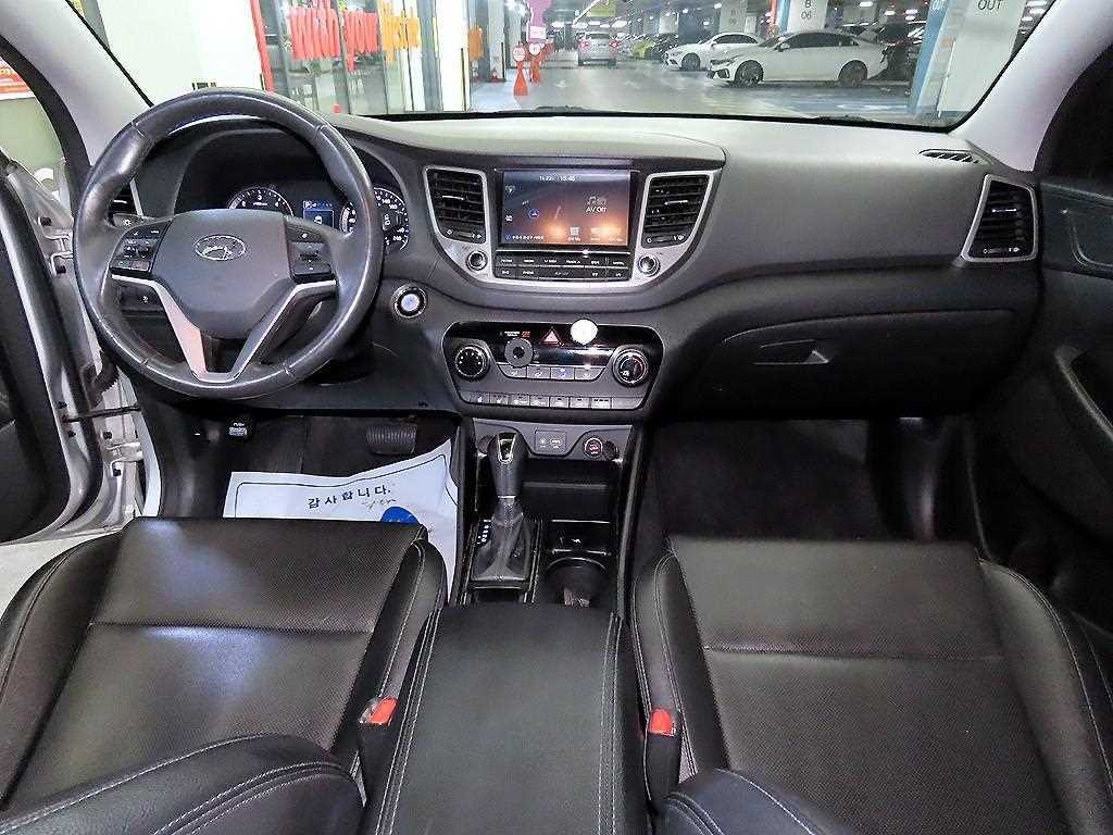 현대 투싼 올뉴투싼 디젤 1.7 2WD 스타일 피버 이미지 10