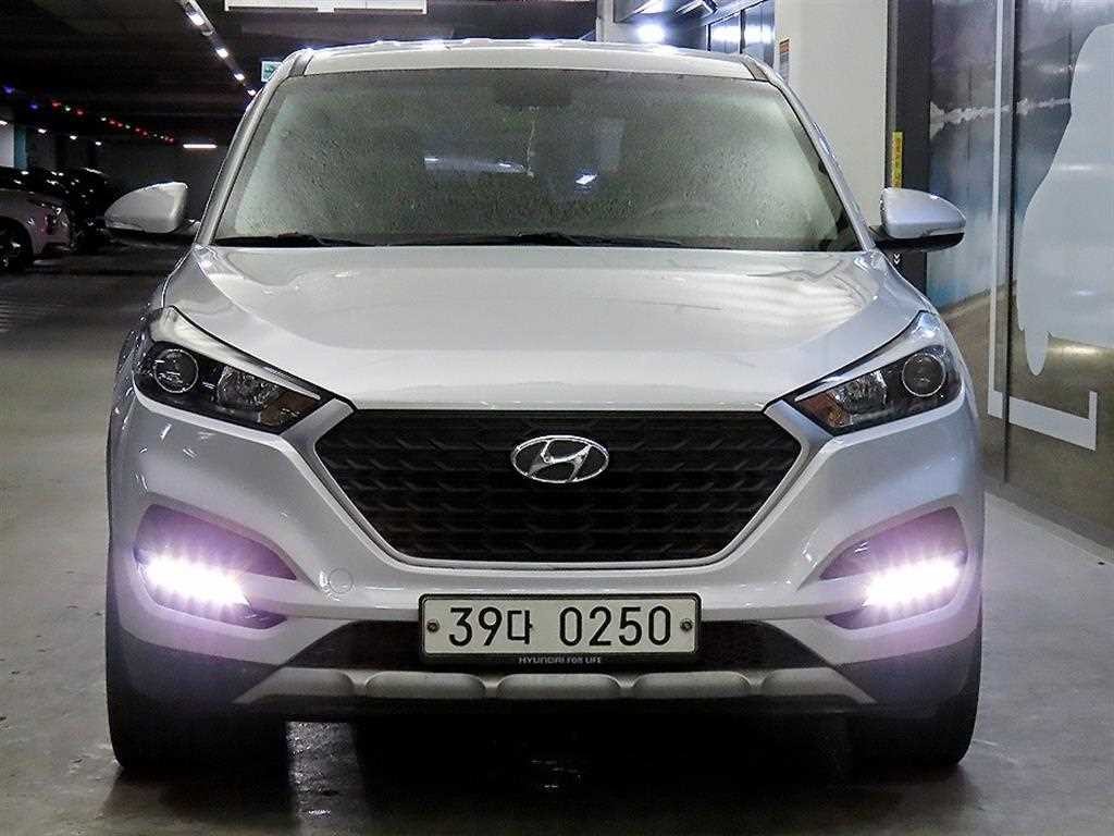 현대 투싼 올뉴투싼 디젤 1.7 2WD 스타일 피버 이미지 2
