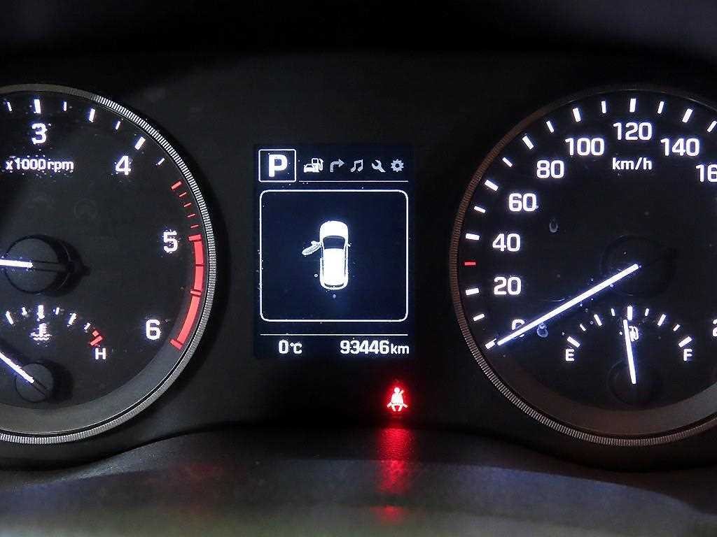 현대 투싼 올뉴투싼 디젤 1.7 2WD 스타일 피버 이미지 9