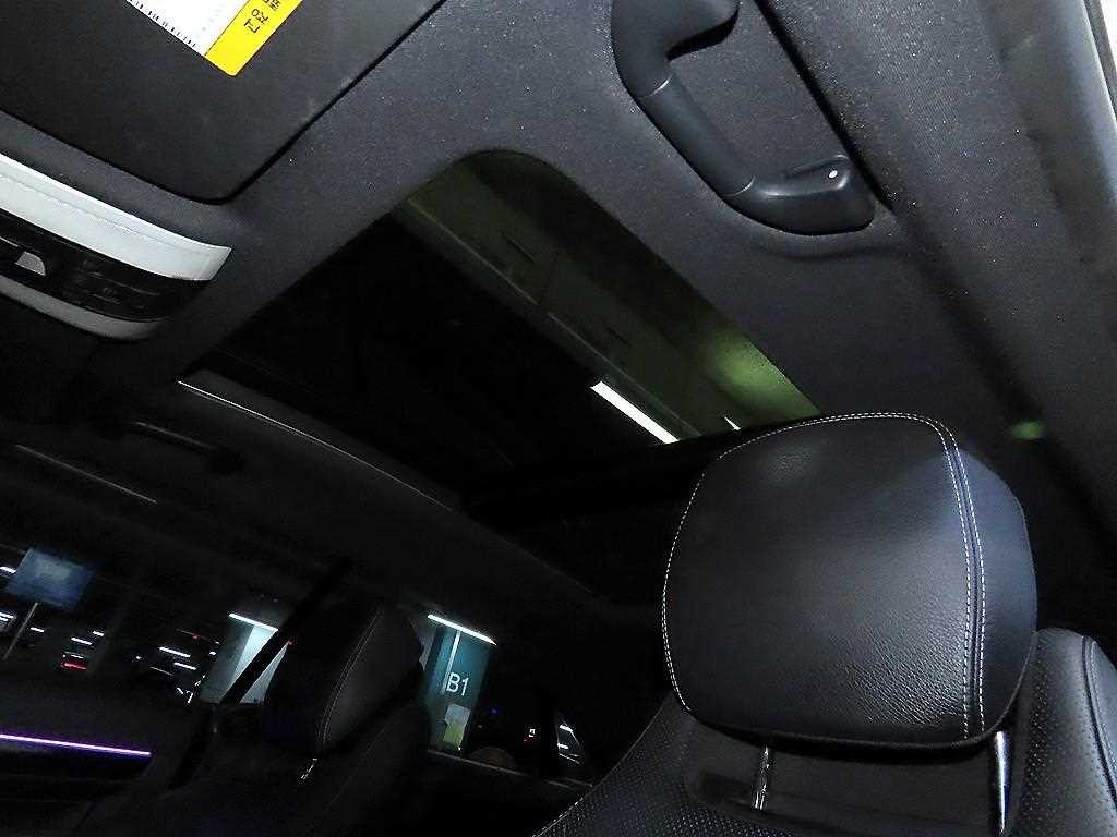 벤츠 E 클래스 E-클래스 W212 E200 쿠페 이미지 16