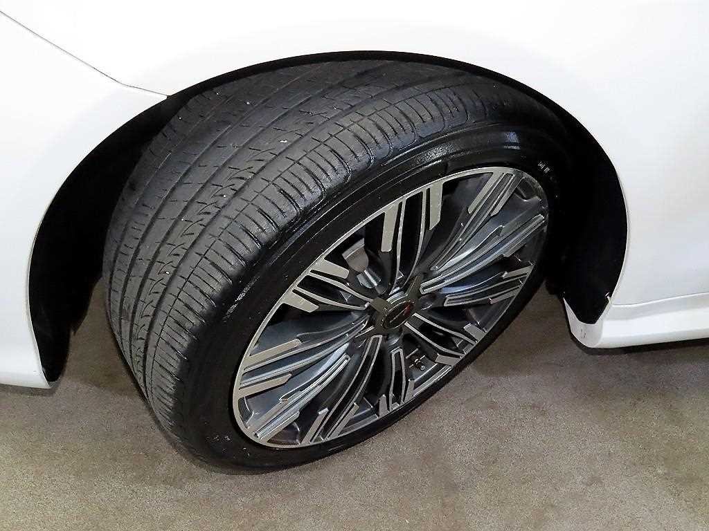 벤츠 E 클래스 E-클래스 W212 E200 쿠페 이미지 18