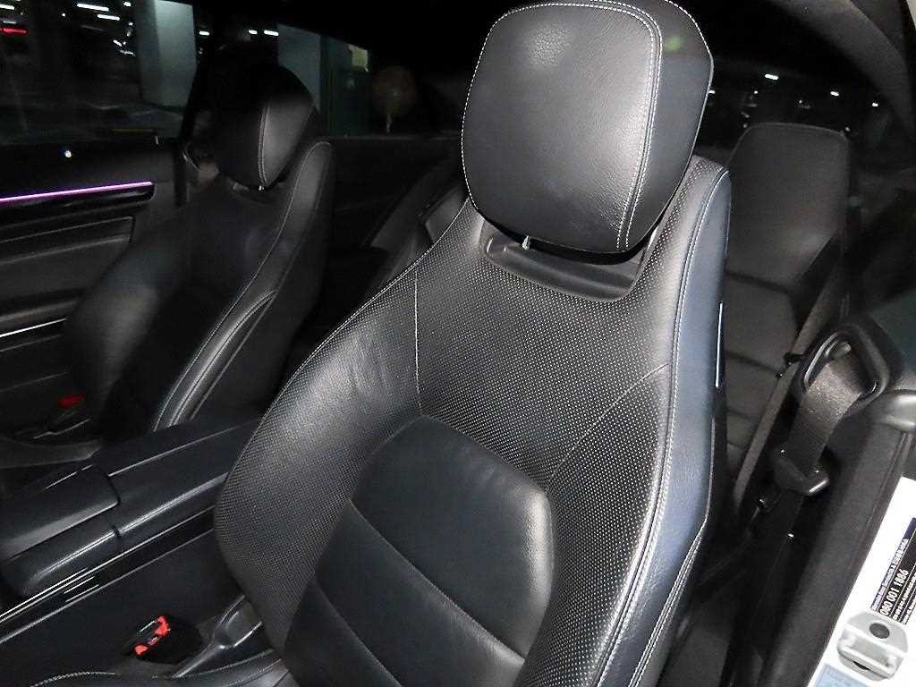 벤츠 E 클래스 E-클래스 W212 E200 쿠페 이미지 7