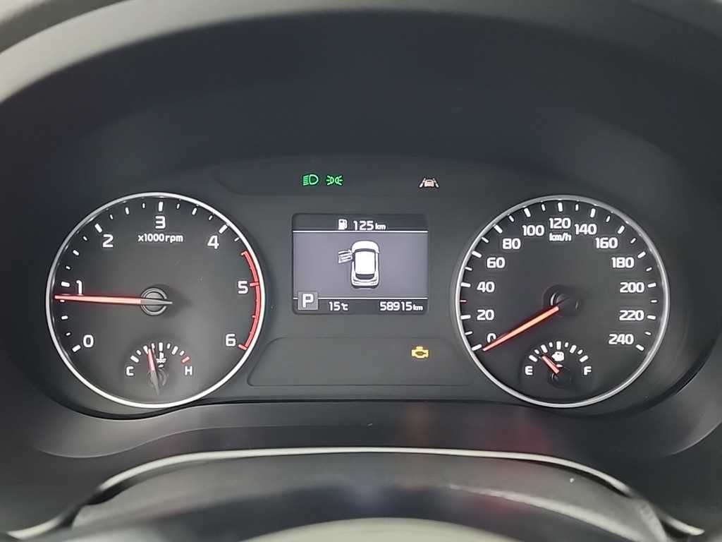 기아 셀토스 디젤 1.6 4WD 트렌디 이미지 6