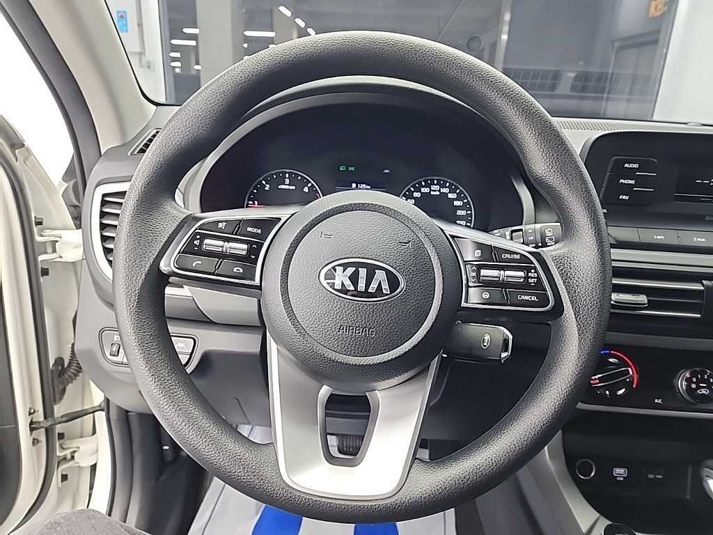 기아 셀토스 디젤 1.6 4WD 트렌디 이미지 9