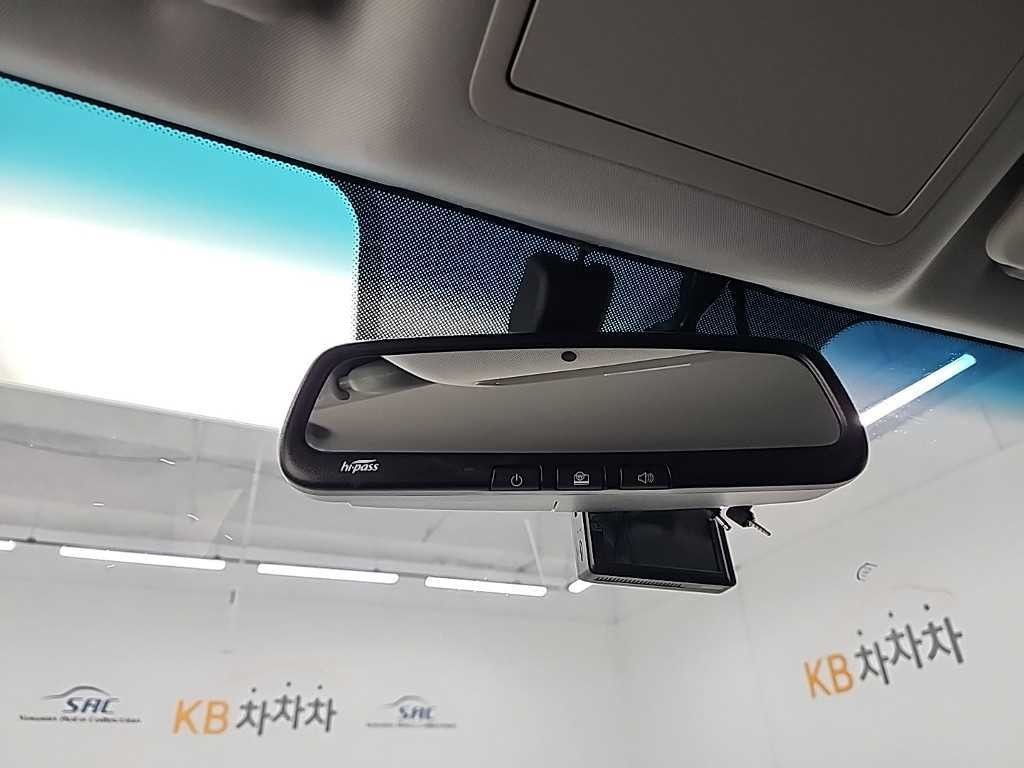 KG모빌리티(쌍용) 렉스턴 렉스턴 스포츠 2WD 디젤 2.2 프레스티지 이미지 17