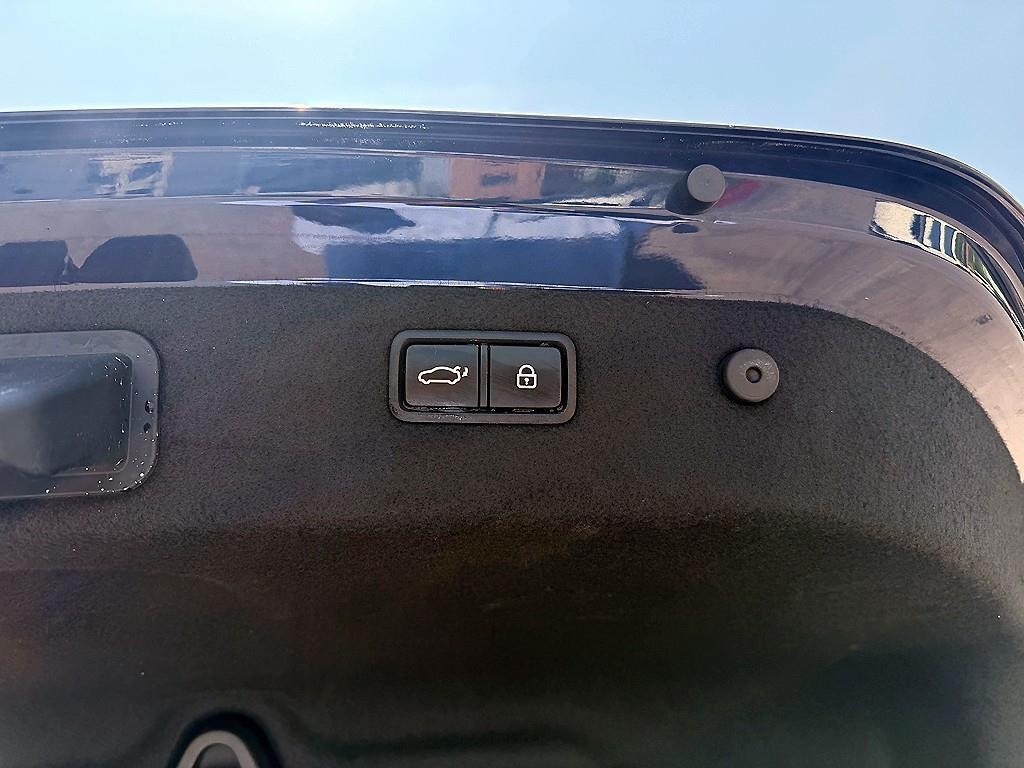 제네시스 G70 3.3T 스포츠 AWD 엘리트 이미지 17