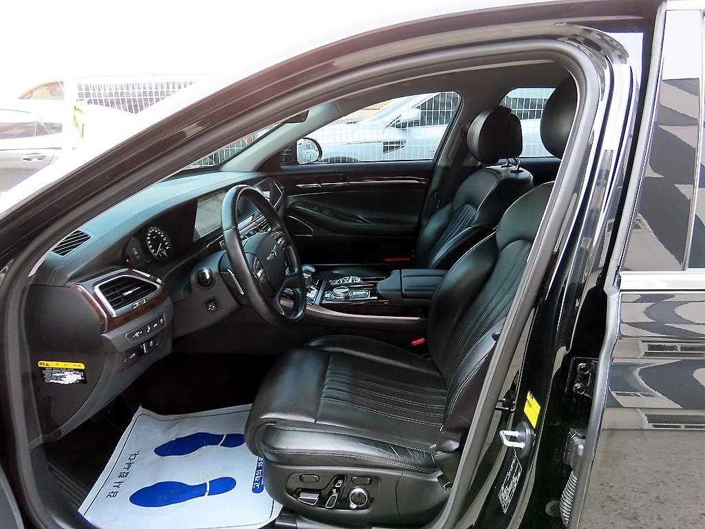 제네시스 EQ900 3.8 GDI AWD 프리미엄 럭셔리 이미지 5