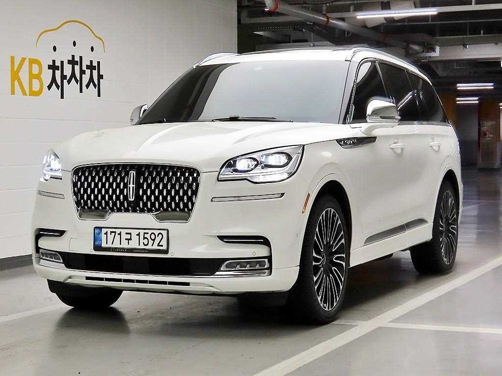 링컨 에비에이터 에비에이터 2세대 3.0 블랙라벨 AWD 이미지 2