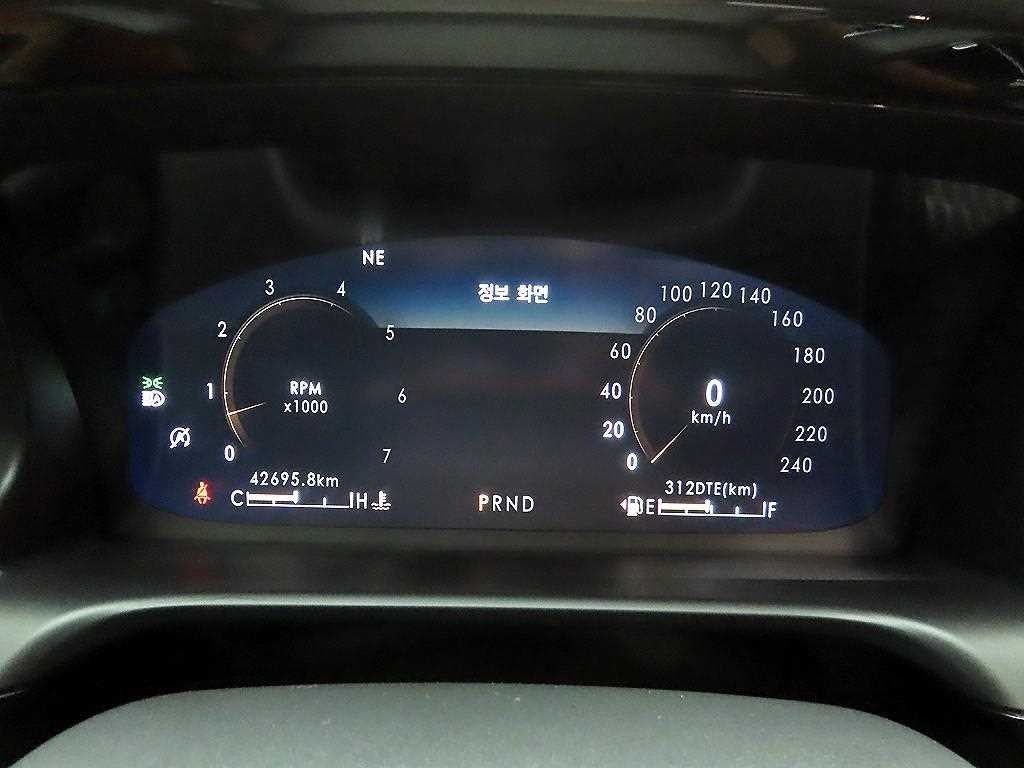 링컨 에비에이터 에비에이터 2세대 3.0 블랙라벨 AWD 이미지 6