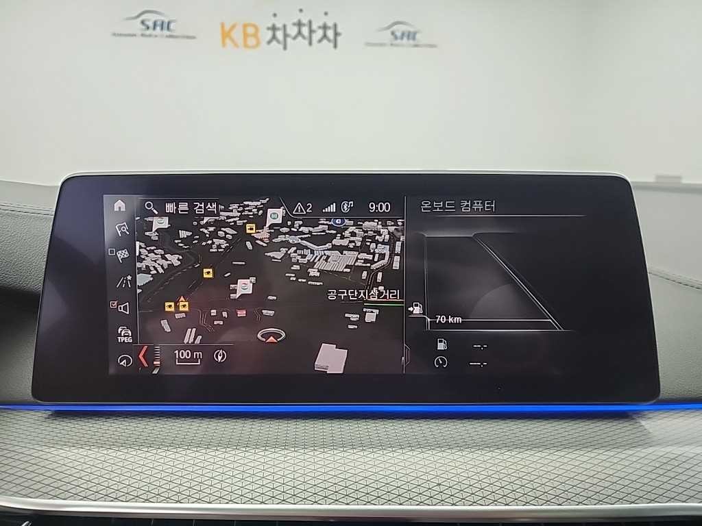 BMW 5시리즈 5시리즈 (G30) 520d xDrive M 스포츠 플러스 이미지 15
