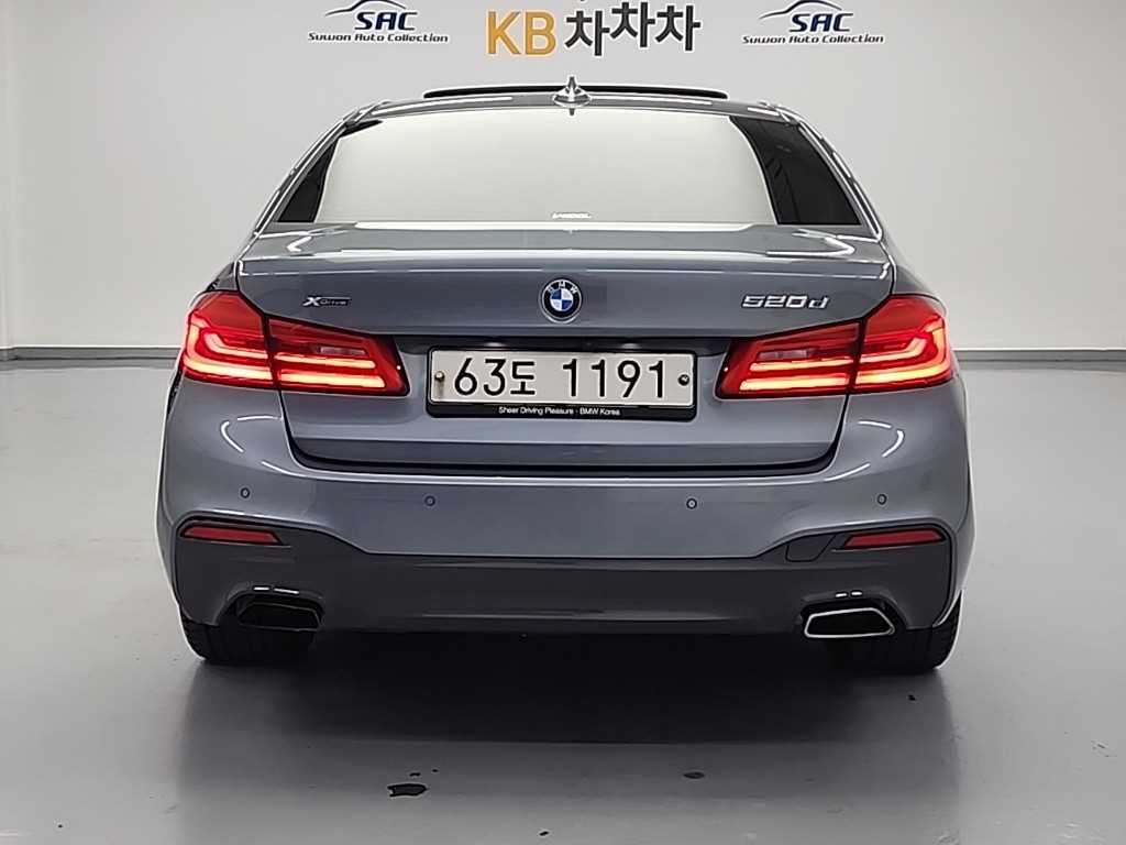 BMW 5시리즈 5시리즈 (G30) 520d xDrive M 스포츠 플러스 이미지 3