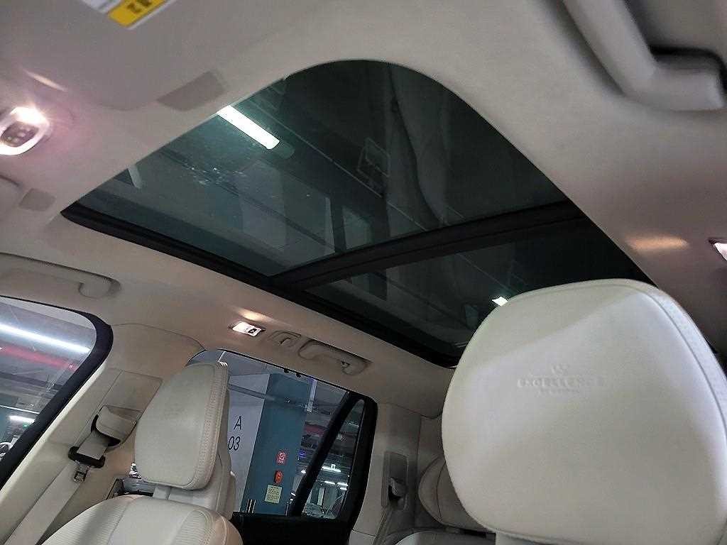 볼보 XC90 XC90 2세대 2.0 T8 AWD 엑셀런스 이미지 15