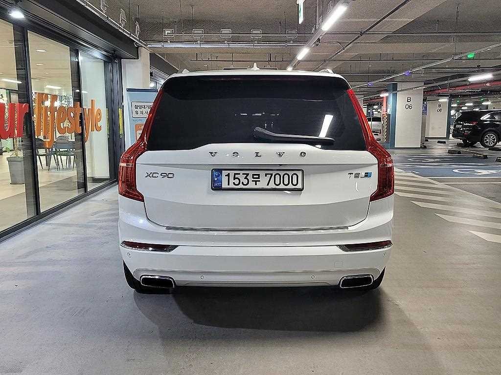 볼보 XC90 XC90 2세대 2.0 T8 AWD 엑셀런스 이미지 5