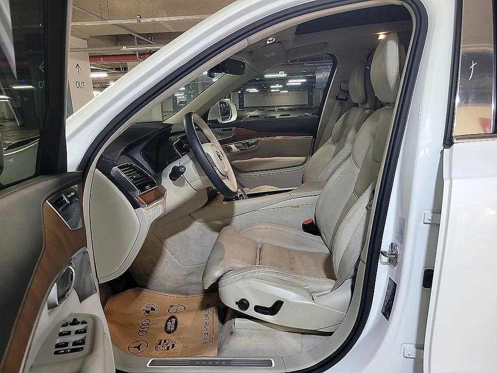 볼보 XC90 XC90 2세대 2.0 T8 AWD 엑셀런스 이미지 7