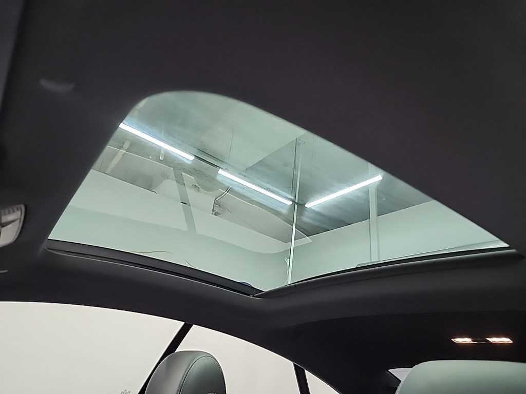 벤츠 E 클래스 E-클래스 W213 E220d 쿠페 이미지 13