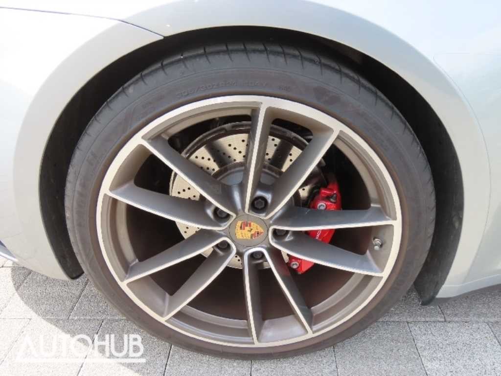 포르쉐 911 911(992) 카레라 4S 카브리올레 이미지 18