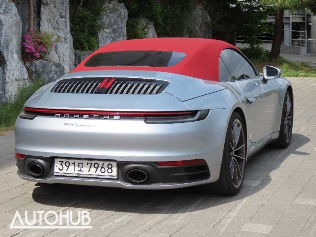포르쉐 911 911(992) 카레라 4S 카브리올레 이미지 3