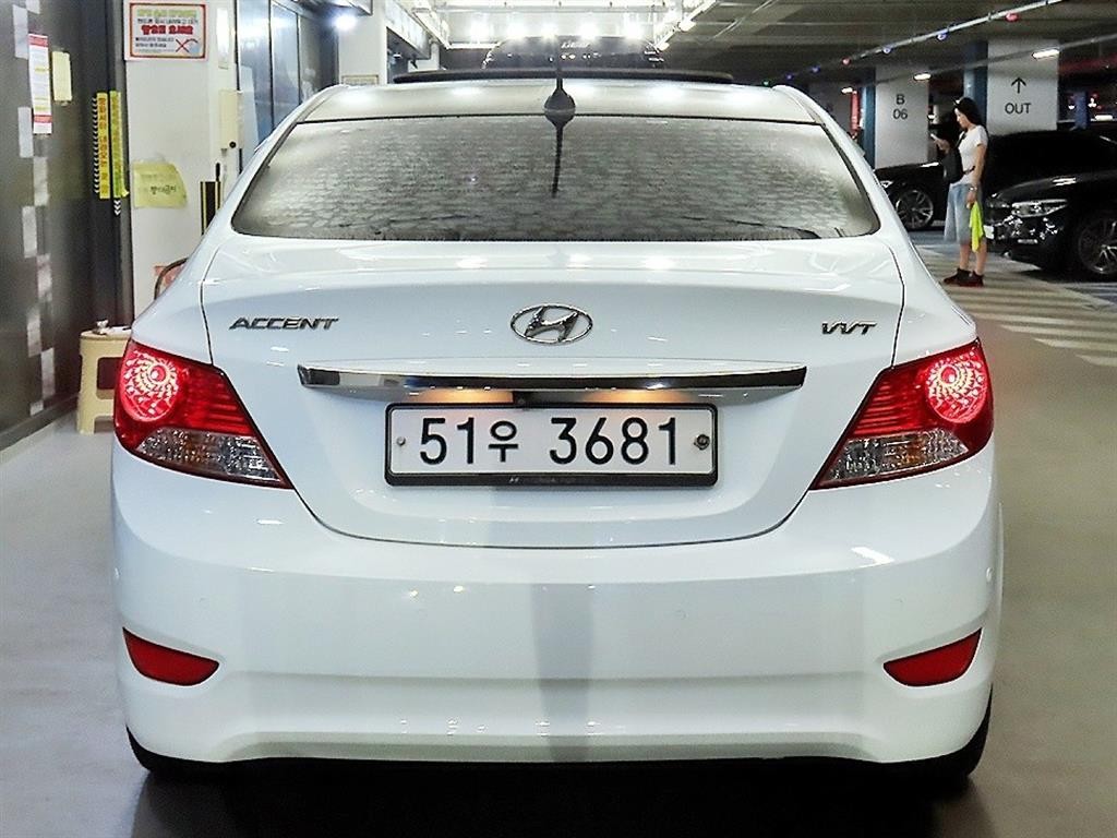 현대 엑센트 엑센트신형 1.4VVT 프리미어 이미지 5