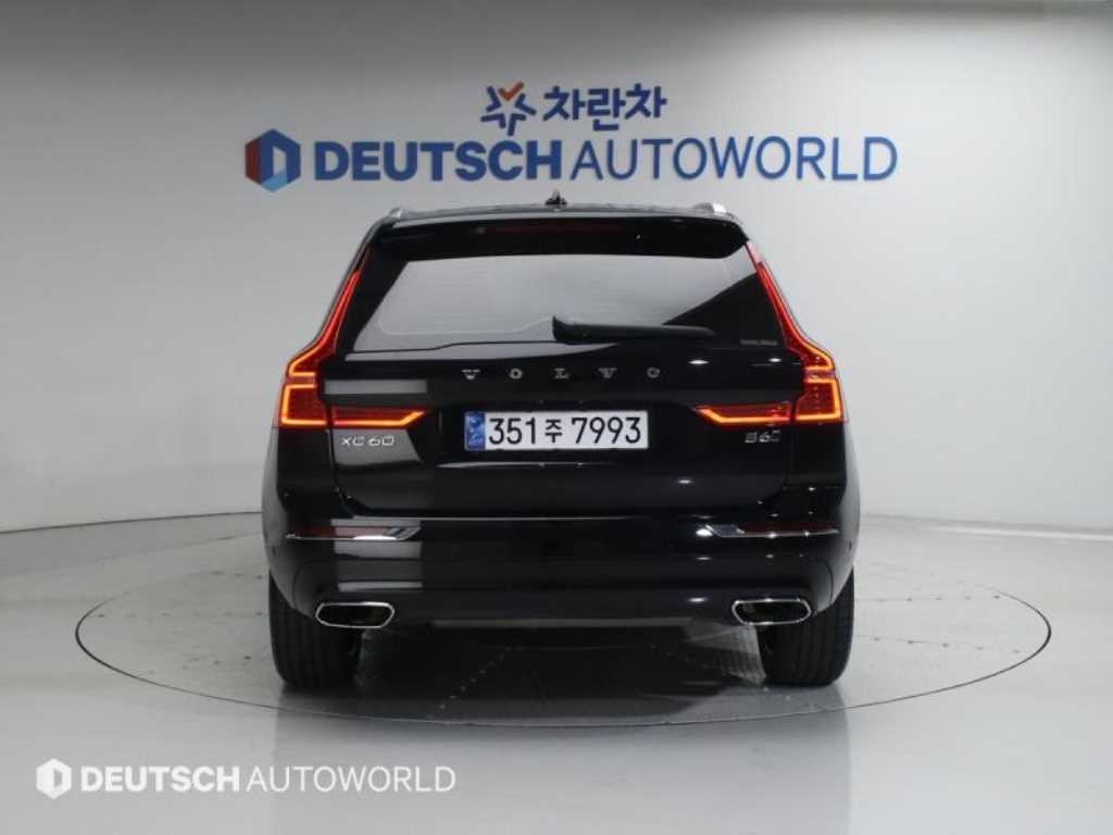 볼보 XC60 XC60(2세대) B6 AWD 인스크립션 이미지 4