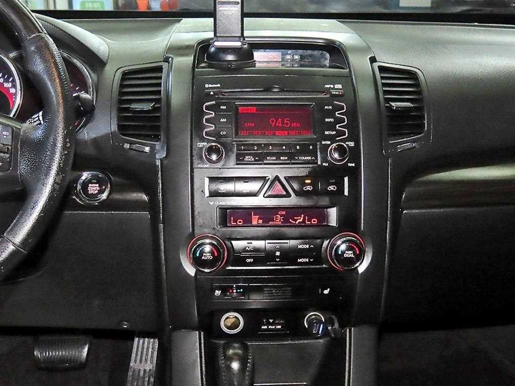 기아 쏘렌토 쏘렌토 R 디젤 2WD 2.0 TLX 최고급형 이미지 11