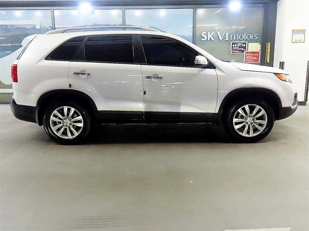 기아 쏘렌토 쏘렌토 R 디젤 2WD 2.0 TLX 최고급형 이미지 3