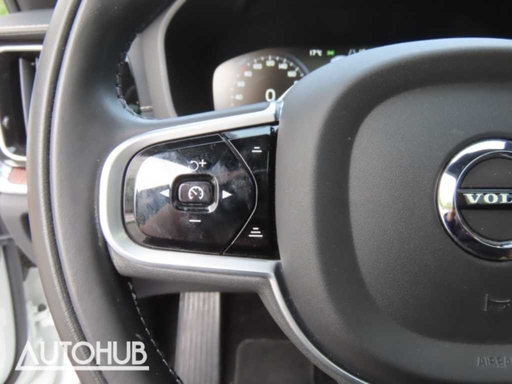 볼보 V60 V60 크로스 컨트리 2세대 2.0 B5 프로 AWD 이미지 12