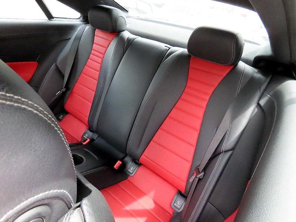 벤츠 E 클래스 E-클래스 W213 E220d 쿠페 이미지 6
