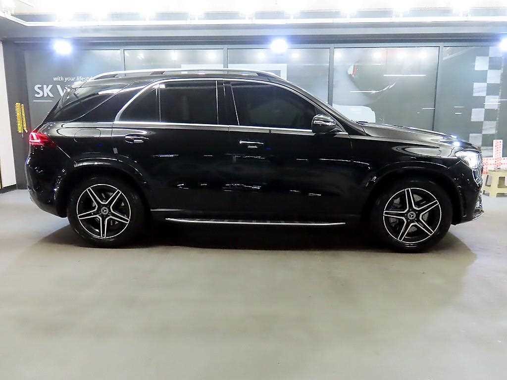 벤츠 GLE 클래스 GLE 클래스 W167 GLE 450 4MATIC 이미지 3