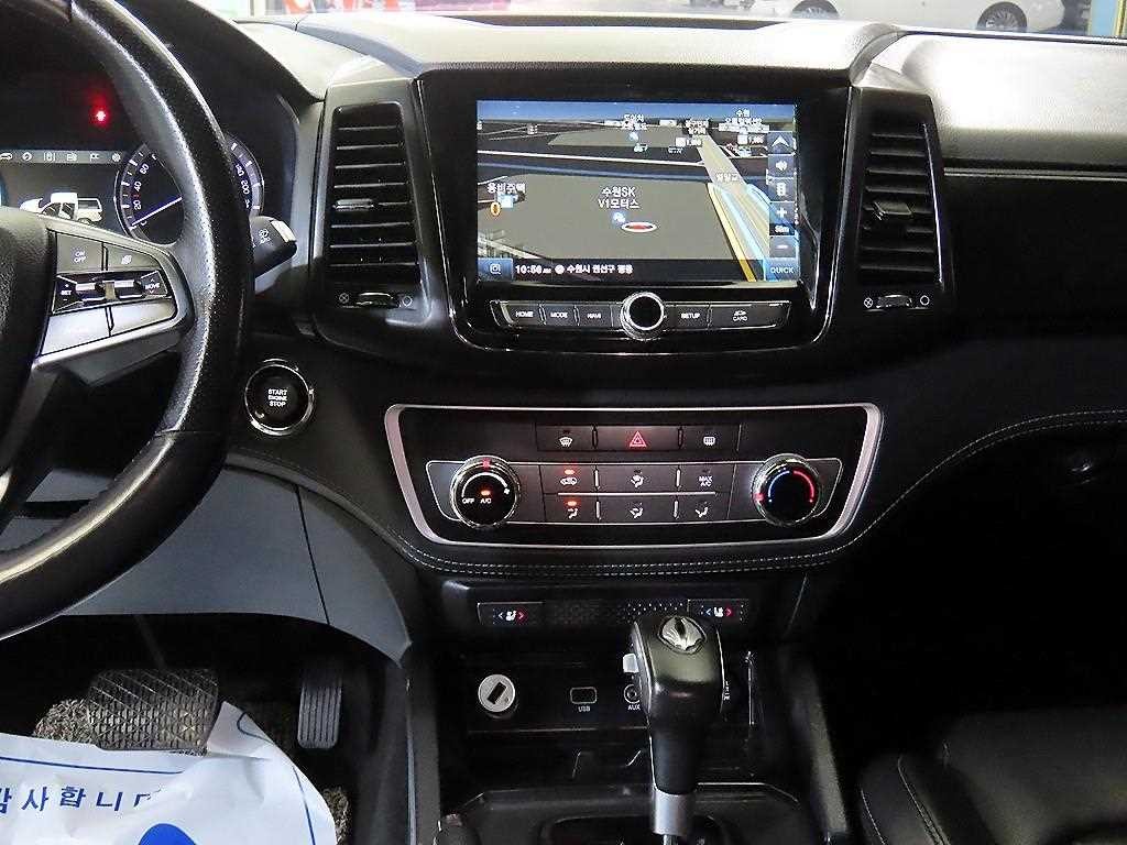 KG모빌리티(쌍용) 렉스턴 렉스턴 스포츠 칸 디젤 2.2 4WD 5링크 프레스티지 스페셜 이미지 11